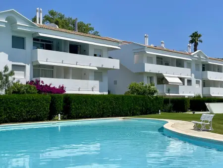 Appartement rez-de-chaussée avec jardin et piscine à Pals - Photo 4