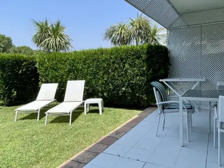 Appartement rez-de-chaussée avec jardin et piscine à Pals - Photo 17