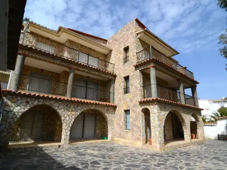Charmant appartement à L'Escala, près de la plage, animaux admis, climatisé - Photo 1