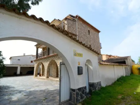 Charmant appartement à L'Escala, près de la plage, animaux admis, climatisé - Photo 13