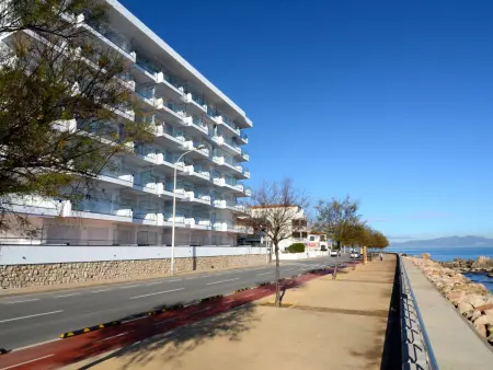 Appartement moderne vue mer, piscine, jardin L'Escala - Photo 7