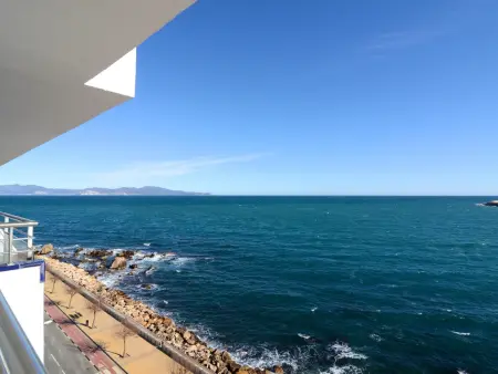 Appartement moderne vue mer, piscine, jardin L'Escala - Photo 15