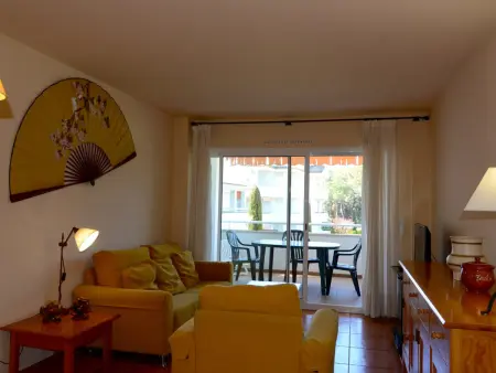 Appartement moderne à Pals, 2 chambres, piscine collective - Photo 2