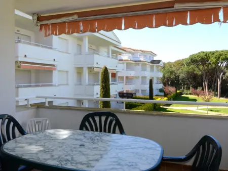 Appartement moderne à Pals, 2 chambres, piscine collective - Photo 3