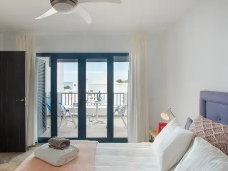 Spacieux Duplex 3 Chambres à Playa Blanca avec Piscine Collective - Photo 4