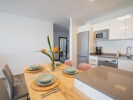 Spacieux Duplex 3 Chambres à Playa Blanca avec Piscine Collective - Photo 9