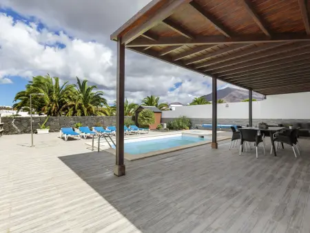 Spectaculaire villa avec piscine privée et WIFI à Playa Blanca - Photo 1