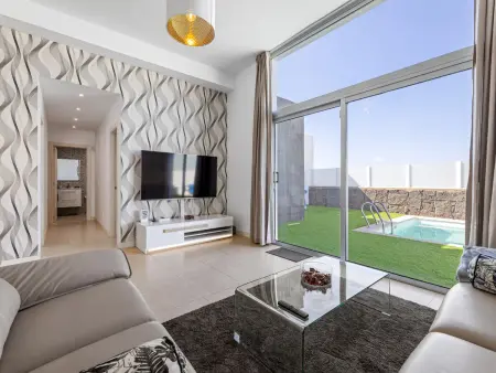 Villa de Luxe avec Piscine Privée à Playa Blanca - Photo 1