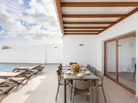 Villa spacieuse à Playa Blanca - 4 chambres, piscine privée chauffée - Photo 10