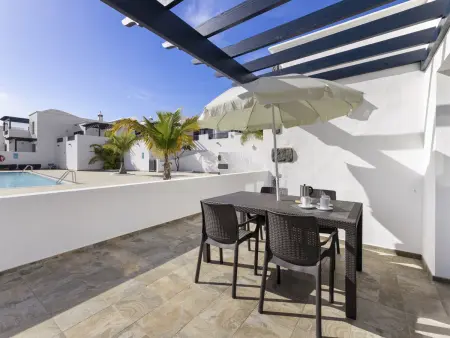 Maison confortable à Playa Blanca avec jardin privé - Photo 4