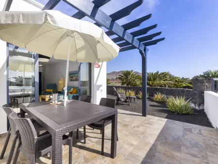 Maison confortable à Playa Blanca avec jardin privé - Photo 30