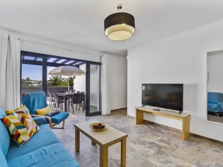 Villa à Playa Blanca avec jardin spacieux et piscine partagée - Photo 2