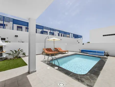 Villa privée à Playa Blanca avec piscine chauffée - Photo 4
