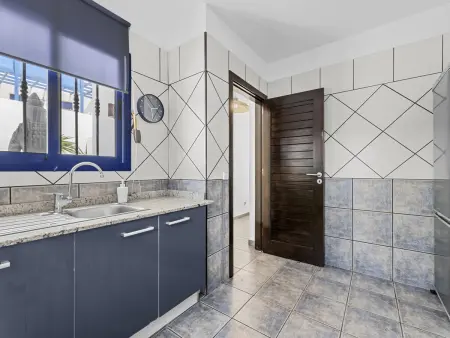 Villa privée à Playa Blanca avec piscine chauffée - Photo 18