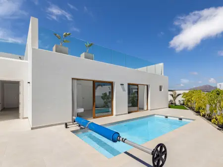Villa spacieuse à Playa Blanca avec piscine privée chauffée - Photo 18