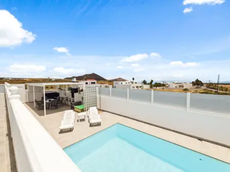 Villa spacieuse et lumineuse à Costa Teguise avec piscine privée chauffée - Photo 24