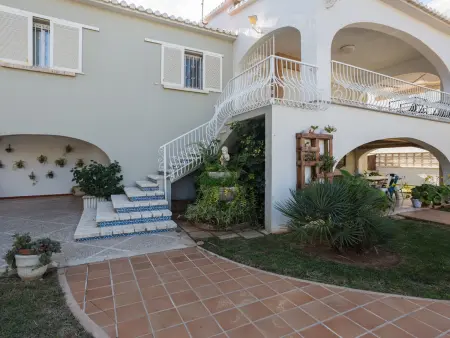 Villa spacieuse avec piscine privée proche plage à Dénia - Photo 1