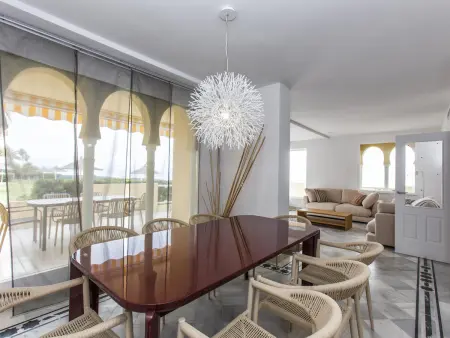 Appartement spacieux en bord de plage avec piscine à Denia - Photo 13
