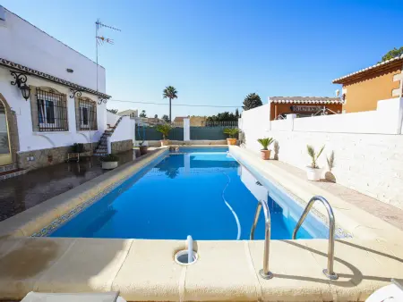Villa avec piscine privée près de la plage, 4 chambres, clim, jardin - 8 km de Denia - Photo 6