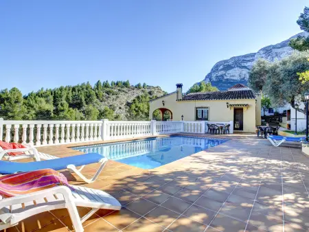 Villa à Denia avec piscine privée, climatisation et wifi, proche plages et ville - Photo 3