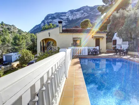 Villa à Denia avec piscine privée, climatisation et wifi, proche plages et ville - Photo 5