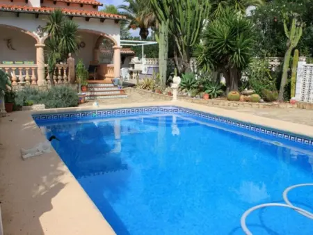 Villa avec piscine privée et jardin à Denia, Costa Blanca - Photo 1