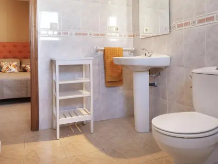 Villa à Dénia avec piscine privée, proche plages, climatisée, parking, jardin, pour 6 personnes - Photo 7