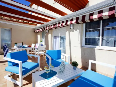Appartement moderne à Denia, proche plage, piscine commune - Photo 1