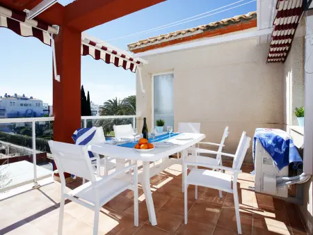 Appartement moderne à Denia, proche plage, piscine commune - Photo 3