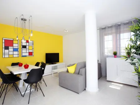 Appartement moderne à Denia, proche plage, piscine commune - Photo 4