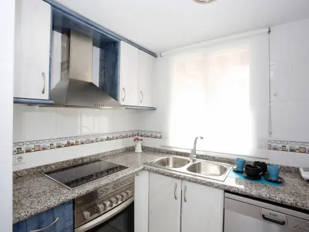 Appartement moderne à Denia, proche plage, piscine commune - Photo 7