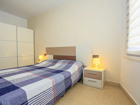 Appartement face mer avec climatisation et piscine - Photo 18