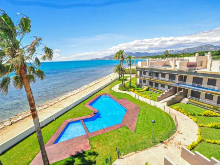 Appartement face mer avec climatisation et piscine - Photo 29