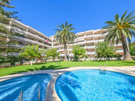Bel Appartement Moderne à Cambrils avec Terrasse - Photo 3