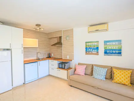 Bel Appartement Moderne à Cambrils avec Terrasse - Photo 11