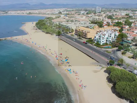 Appartement familial en bord de mer pour 4 personnes à Cambrils - Photo 3