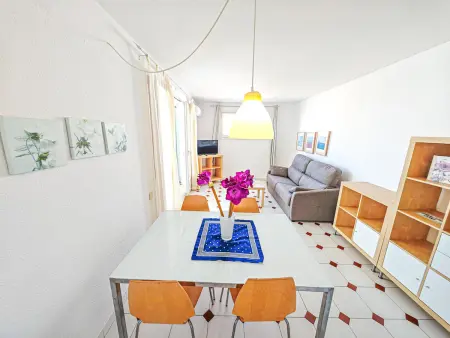 Appartement familial en bord de mer pour 4 personnes à Cambrils - Photo 9
