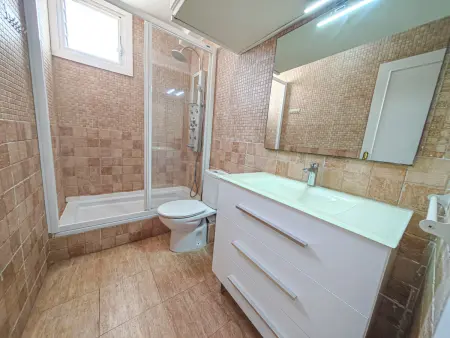 Appartement familial en bord de mer pour 4 personnes à Cambrils - Photo 17