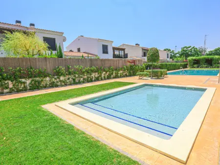Maison luxueuse avec jardin privé près de la plage - Photo 1