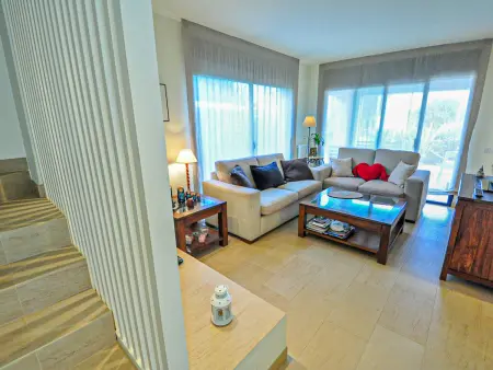 Maison luxueuse avec jardin privé près de la plage - Photo 8