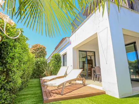 Maison luxueuse avec jardin privé près de la plage - Photo 27