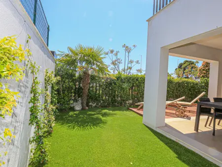 Maison luxueuse avec jardin privé près de la plage - Photo 28