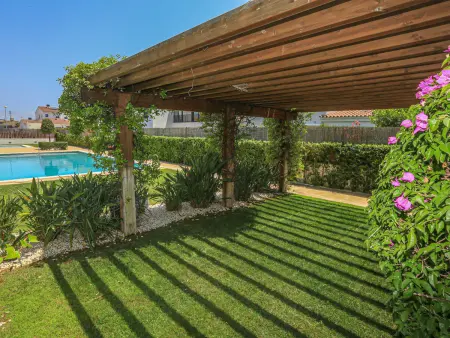 Maison luxueuse avec jardin privé près de la plage - Photo 33