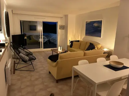 Penthouse élégant à Pals, 3 chambres pour 6 pers, proche plage - Photo 3