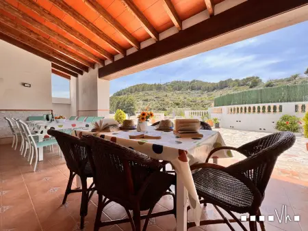 Villa méditerranéenne avec piscine privée, proche plages de Calpe - Photo 13