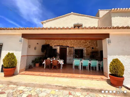 Villa méditerranéenne avec piscine privée, proche plages de Calpe - Photo 25