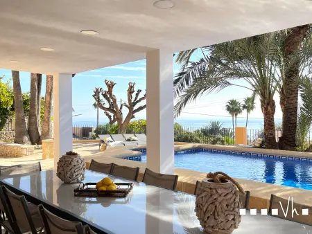 Grande maison à Benissa avec piscine privée près de la crique des Bassetes - Photo 1