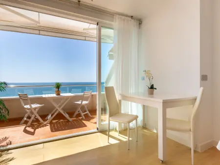Studio en front de mer avec climatisation et parking - Photo 5