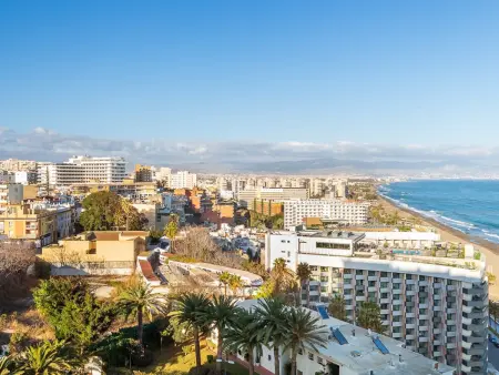Appartement Torremolinos en bord de plage avec piscine - Photo 1