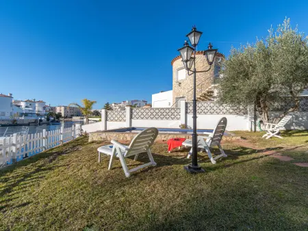 Maison de 4 chambres avec piscine privée et amarre à Castelló d'Empúries - Photo 10